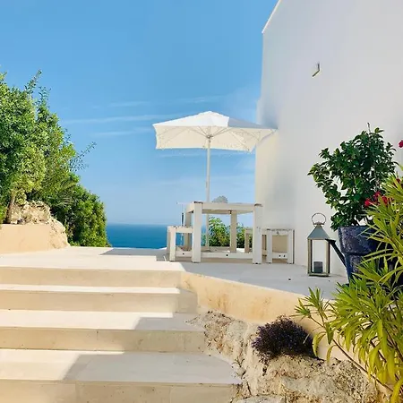 La Vie Est Belle Javea