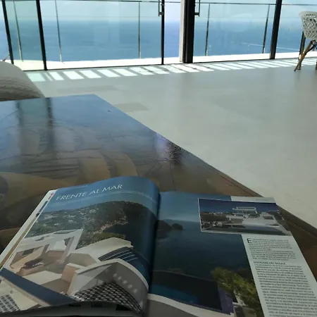 La Vie Est Belle Villa Javea