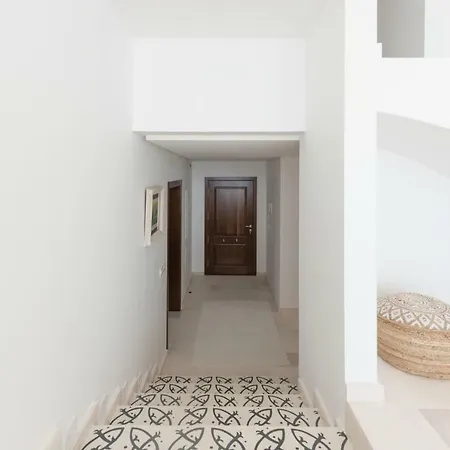 La Vie Est Belle Villa Javea
